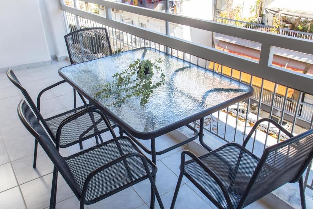 Fifteentheapartment Thessaloniki Exterior photo